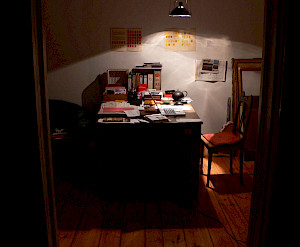 Aber das Abschiednehmen ist ja überhaupt etwas, das über unser Vermögen geht. Wem ist das je gelungen